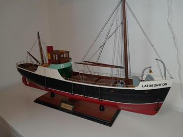 Kuifje boot Latoison `dor beschikbaar voor biedingen