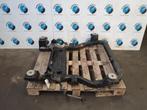 VOLKSWAGEN TRANSPORTER KOELWAGEN SUBFRAME VOOR 2015, Auto-onderdelen, Ophalen of Verzenden, Gebruikt, Stiba lid
