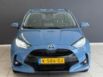 Toyota Yaris 1.5 Hybrid AUT Dynamic Dealer Onderhouden, Auto's, Toyota, Gebruikt, Euro 6, Blauw, 450 kg