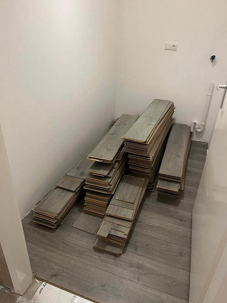 40m² Laminaat - Zeer Goede Staat, Doe-het-zelf en Verbouw, Vloerdelen en Plavuizen, Zo goed als nieuw, Laminaat, Kunststof, 150 cm of meer