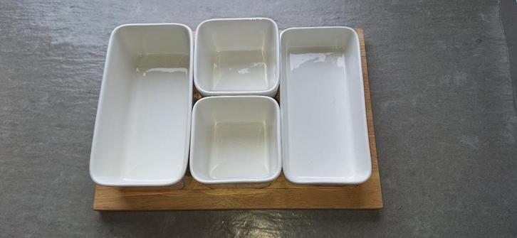 NIEUW! Intermezzo creative serveerset 4 schaaltjes, Huis en Inrichting, Keuken | Servies, Nieuw, Schaal of Schalen, Overige stijlen