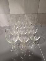 Bierglazen op voet (12 stuks), Verzamelen, Glas en Borrelglaasjes, Ophalen of Verzenden, Zo goed als nieuw, Bierglas