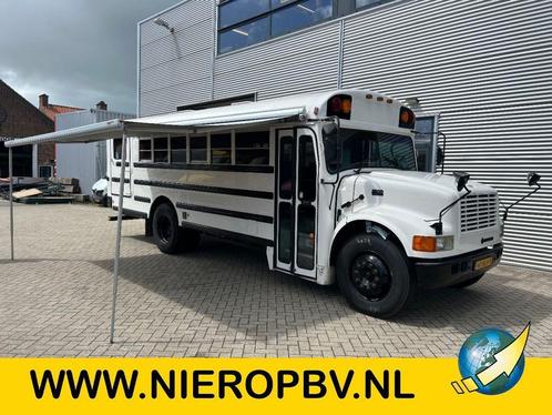 Navistar int. corp. 3800 T444E Amerikaanse Schoolbus 8+1 Per, Auto's, Vrachtwagens, Bedrijf, Te koop, Overige merken, Diesel, Euro 2