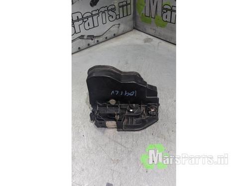 Deurslot Mechaniek 4Deurs links-voor van een BMW 5-Serie, Auto-onderdelen, Carrosserie en Plaatwerk, BMW, Gebruikt, 6 maanden garantie