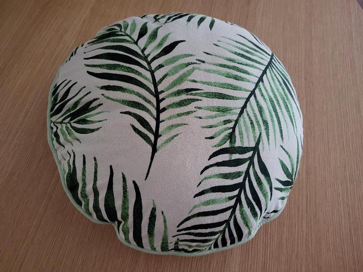 Bloomingville kussen, rond met bladpatroon, nieuw, Huis en Inrichting, Woonaccessoires | Kussens, Nieuw, Groen, Rond, Ophalen of Verzenden