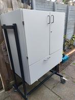 Kast op wielen met 1 slot, Ophalen, Gebruikt