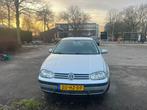 Volkswagen Golf 1.6 77KW 2002 Grijs, met werk, Auto's, Voorwielaandrijving, 1145 kg, 4 cilinders, 49 €/maand