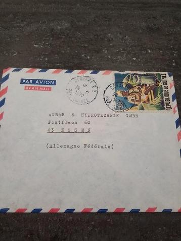 Mooie luchtpost brief verstuurd uit Republiek de Guinee. beschikbaar voor biedingen