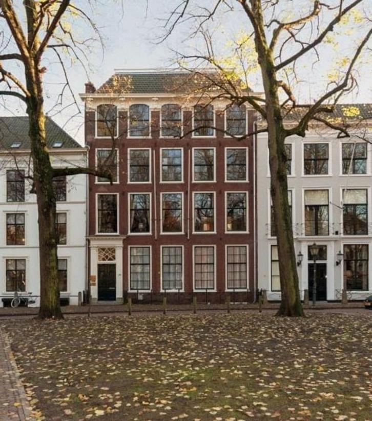 Praktijkruimte/ kantoorruimte te huur- To rent: office space, Huizen en Kamers, Kamers te huur, Den Haag, 20 tot 35 m²