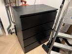 Zwarte IKEA Malm ladekast - 4 lades, Huis en Inrichting, Kasten | Ladekasten, Ophalen, Overige materialen, Gebruikt, 100 tot 150 cm
