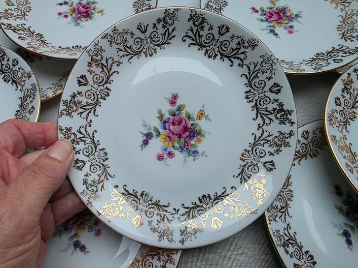 Mooi gebloemde porseleinen bordjes, Antiek en Kunst, Antiek | Servies los, Ophalen of Verzenden