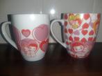 Liefde is... Mokken 2 stuks, Huis en Inrichting, Keuken | Servies, Ophalen, Nieuw, Overige stijlen, Kop(pen) en/of Schotel(s)