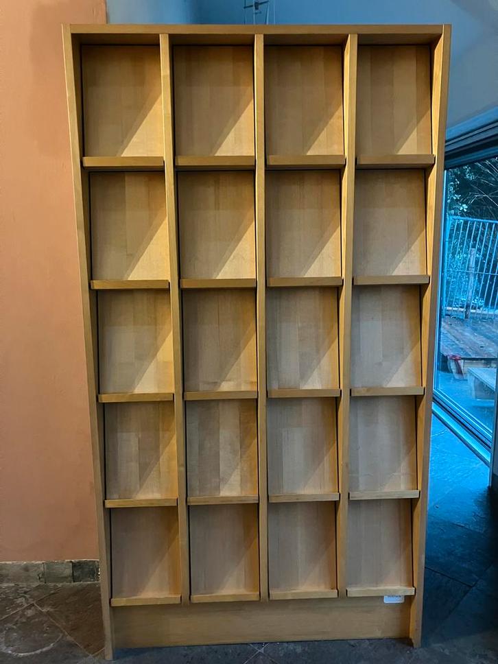 Tijdschriftenkast/Vakkenkast - 20 vakken, Huis en Inrichting, Kasten | Boekenkasten, Gebruikt, 100 tot 150 cm, 150 tot 200 cm