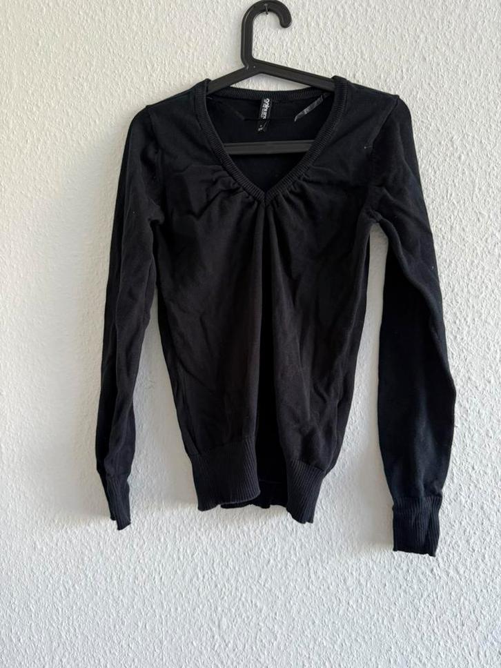 Zwarte trui met v-hals van Colours of the World, maat M, Kleding | Dames, Truien en Vesten, Zo goed als nieuw, Maat 38/40 (M)