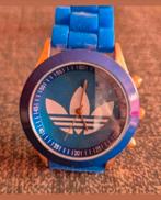 Adidas Kinderhorloge - Blauw. Moet nieuwe batterij in, Sieraden, Tassen en Uiterlijk, Horloges | Kinderen, Ophalen of Verzenden