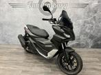 APRILIA SR GT 200 (bj 2023), Motoren, Motoren | Aprilia, Scooter, Bedrijf, 174 cc, 12 t/m 35 kW