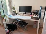 Malm Bureau 140cm - Breed Bureau voor Studie/Werk, Ophalen, Gebruikt, Bureau