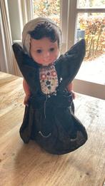 Pop klederdracht zweeuws  meisje, Verzamelen, Poppen, Ophalen, Zo goed als nieuw, Pop