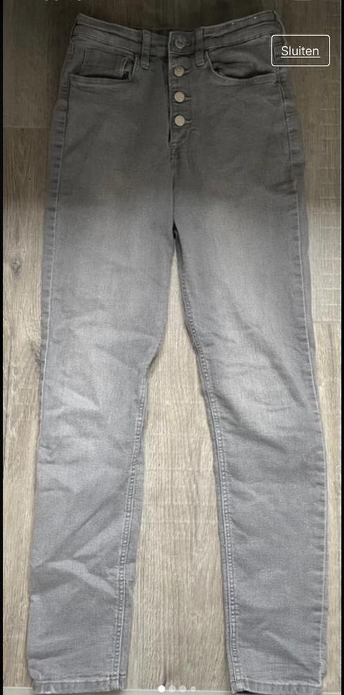 Mooie skinny fit jeans van H&M mt 152, Kinderen en Baby's, Kinderkleding | Maat 152, Zo goed als nieuw, Meisje, Broek, Ophalen of Verzenden