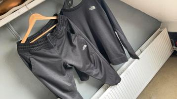 Pak the north face Xl beschikbaar voor biedingen