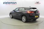 BMW X2 sDrive18d Executive Edition - Camera, Navi, Xenon, Auto's, BMW, Gebruikt, Zwart, Origineel Nederlands, 3 cilinders