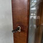 Antieke vitrine, vitrinekast, oude kast, antieke spiegel, Ophalen
