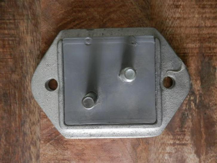 Urethaan versnellingsbaksteun voorzijde o.a. VW Kever., Auto-onderdelen, Transmissie en Toebehoren, Oldtimer onderdelen, Volkswagen