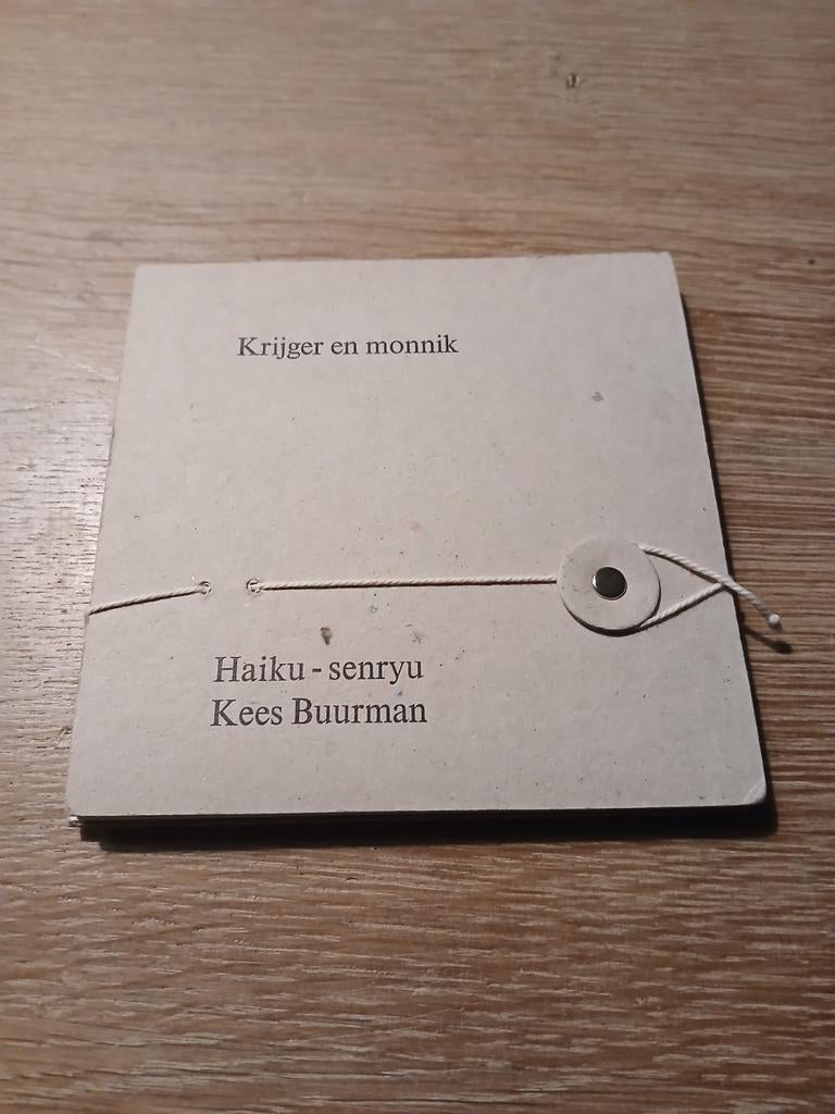 Krijger en monnik - Haiku-senryu, Ophalen of Verzenden, Zo goed als nieuw, Kees Buurman, Eén auteur