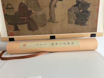 Elegant Chinese Scroll Painting / Elegante Chinese Rolschild beschikbaar voor biedingen