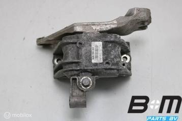 Motorsteun rechts Audi RSQ3 8U 8U0199262 beschikbaar voor biedingen