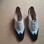 Bally blauw witte veterschoen maat 38,5, Ophalen of Verzenden, Zo goed als nieuw, Blauw