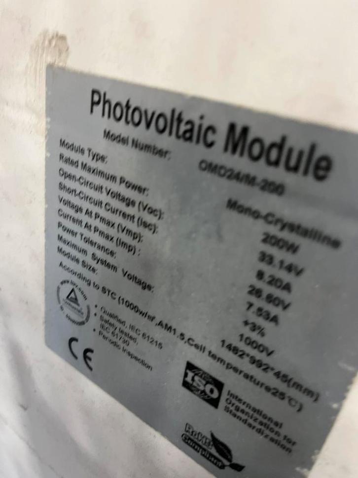 Diverse nieuwe omvormers en panelen, Doe-het-zelf en Verbouw, Zonnepanelen en Toebehoren, Zo goed als nieuw, Compleet systeem