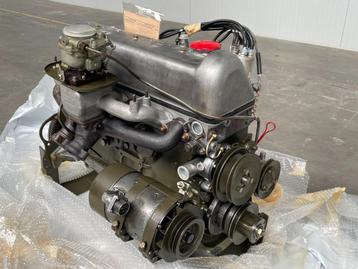 Mercedes M180 motor M-180 Motor NIEUW 6 Cilinder Benzine  beschikbaar voor biedingen
