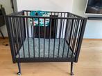 Europe Baby Box Evy Mat Zwart - met wieltjes eronder, Kinderen en Baby's, Boxen, Ophalen, Gebruikt, Rechthoekig, In hoogte verstelbaar