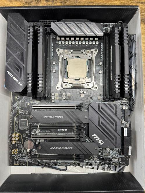 Gaming moederbord met CPU & Ram, Computers en Software, Moederborden, Zo goed als nieuw, Intel, DDR4, Ophalen of Verzenden