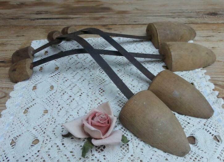 Nog 1 set oude schoenspanners, leuk ter decoratie, Antiek en Kunst, Curiosa en Brocante, Ophalen of Verzenden