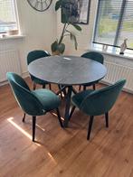 IKEA eettafel (MARIEDAMM) met 4 groene velvet stoelen, Huis en Inrichting, Ophalen, 100 tot 150 cm, Rond, Zo goed als nieuw