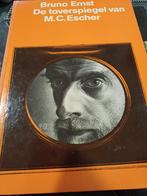 M.C.ESCHER, Boeken, Ophalen of Verzenden, Zo goed als nieuw