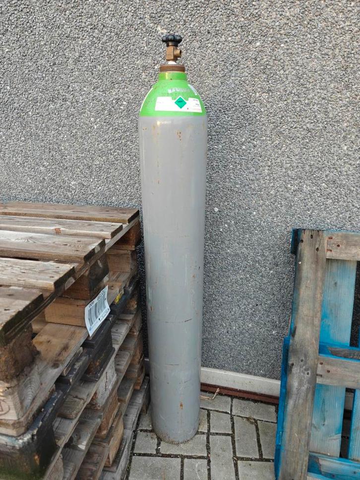 Argon gasfles (leeg)., Doe-het-zelf en Verbouw, Gereedschap | Lasapparaten, Verzenden