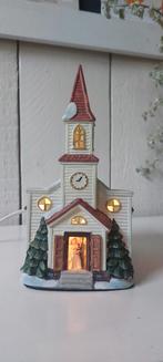 Lamp in vorm kerkje met bruidspaar huwelijk kerst kersdeco, Ophalen of Verzenden, Zo goed als nieuw
