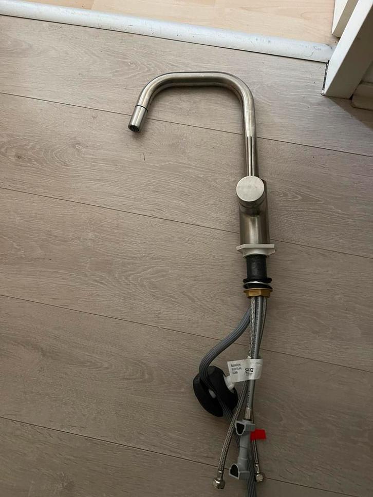 Ikea almaren keukenmengkraan uittrekbaar RVS, Doe-het-zelf en Verbouw, Sanitair, Zo goed als nieuw, Kraan, Rvs, Ophalen of Verzenden