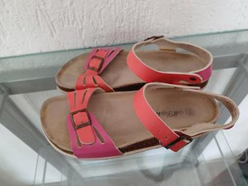 Roze Sandalen Maat 36 beschikbaar voor biedingen