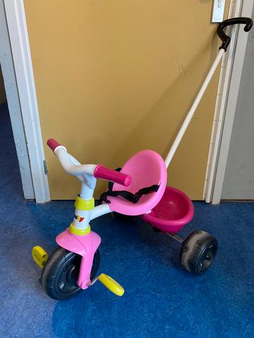 Smoby driewieler met duwstang beschikbaar voor biedingen