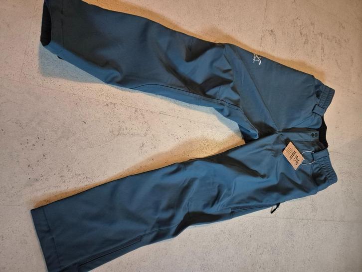 Nieuwe broek van revolution Race, Sport en Fitness, Bergsport en Wandelen, Nieuw, Kleding, Ophalen of Verzenden