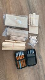 Misc. wood materials crafting, Ophalen, Zo goed als nieuw