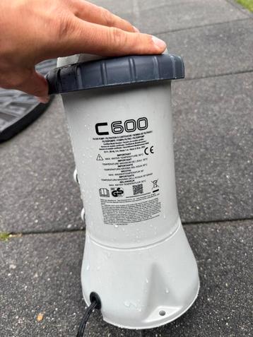 Intex c600 zwembad pomp beschikbaar voor biedingen