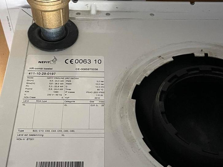 Nefit Proline HRC 24/CW4 Combiketel, Doe-het-zelf en Verbouw, Verwarming en Radiatoren, Gebruikt, Cv-ketel of Combi-ketel, 30 tot 80 cm