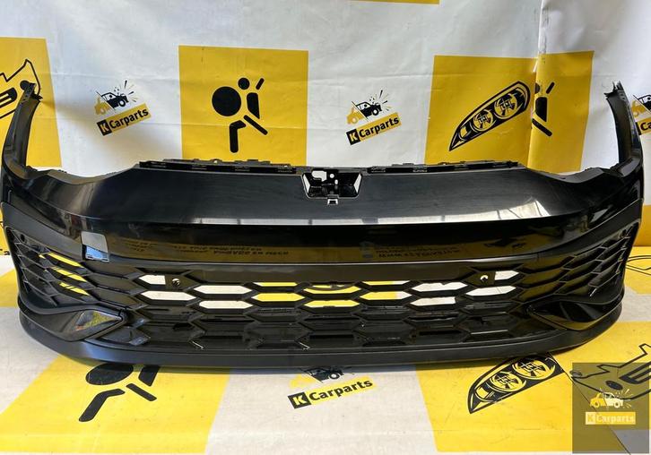 GOLF 8 VIII GTI CLUBSPORT Voorbumper 5H0807221D, Auto-onderdelen, Carrosserie en Plaatwerk, Bumper, Volkswagen, Voor, Gebruikt