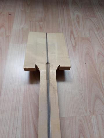Neckthrough gitaar hals / neck 80's esdoorn beschikbaar voor biedingen