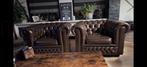 2 chesterfield stoelen bruin, Antiek en Kunst, Ophalen